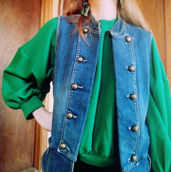 Retro Style Denim Vest - Picture 1 of 4